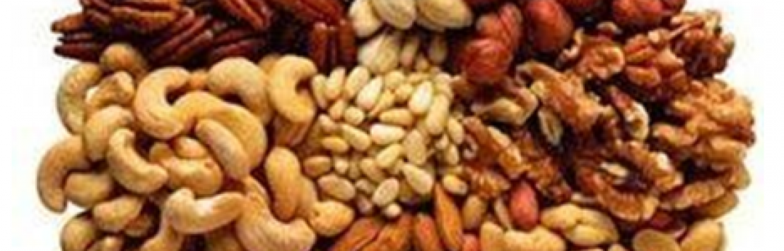 NUTS & THEIR HEALTH BENEFITS